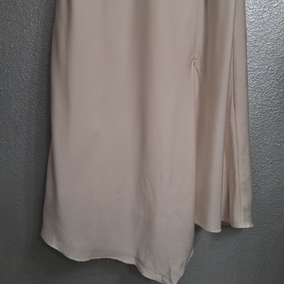 NWT All In Favor Cream Skirt With Front Slit     Size M - Picture 10 of 11